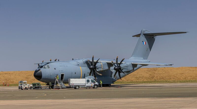 Incendies en Gironde : Sébastien Lecornu demande un A400M dès samedi