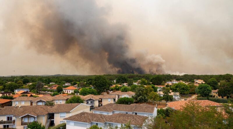 Incendies : Les vacanciers évacués du Cap Ferret espèrent-ils un remboursement ?