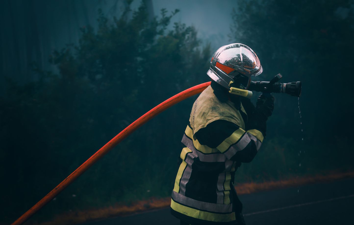 Incendies : Un pompier volontaire de 38 ans décède en conduisant un camion-citerne