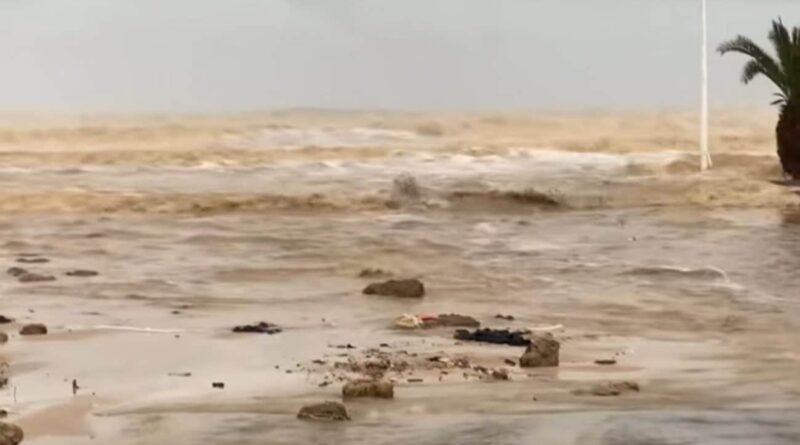 Intempéries en Méditerranée : Tripoli et Misrata menacées d'inondations et de crues