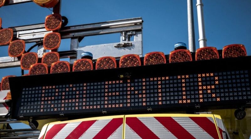 Isère : Quatre hommes soupçonnés de cambriolage s’échappent après un accident de voiture