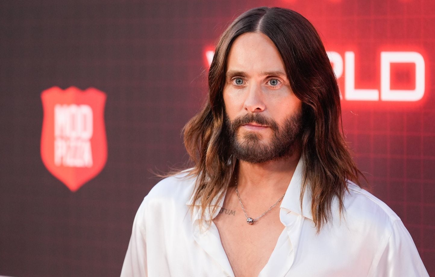 Jared Leto dément les accusations de dix femmes : « Je n’ai jamais agressé sexuellement qui que ce soit »