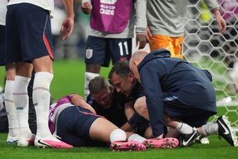 Jordan Henderson blessé après la victoire de l'Angleterre contre le Mexique en Coupe du monde