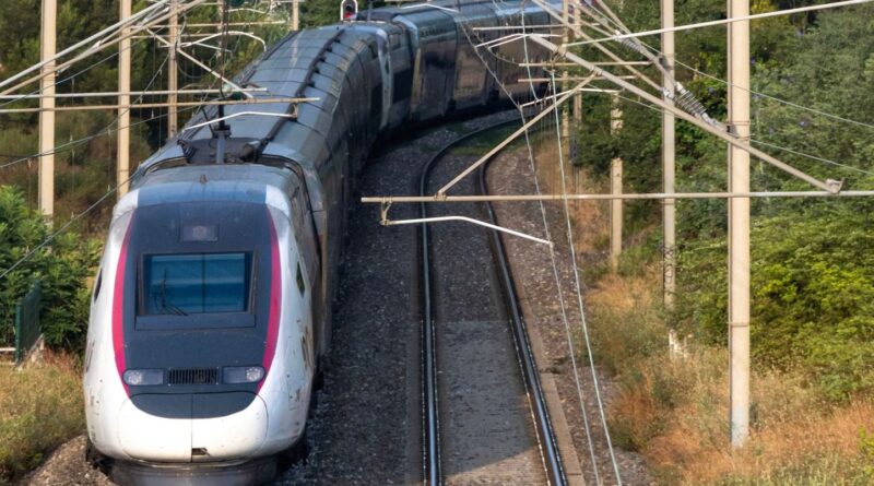 La SNCF pratique-t-elle le surbooking dans ses trains comme les avions ?