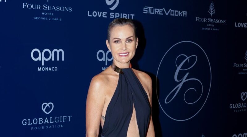 Laeticia Hallyday « bouleversée » par la vidéo d'une maison brûlée en Gironde