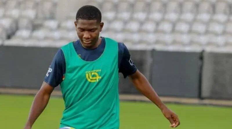 Le Camerounais Maël Fernandez Moneybe, un espérantiste dévoué.