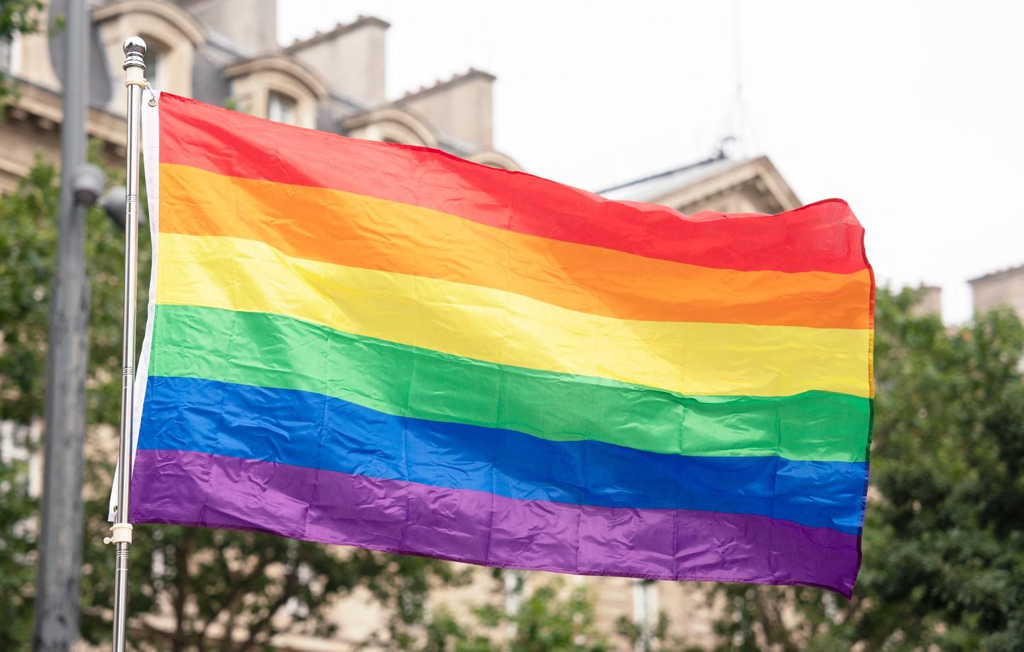 Le gouvernement souhaite former tous les cadres de l’Éducation nationale aux discriminations anti-LGBT+.