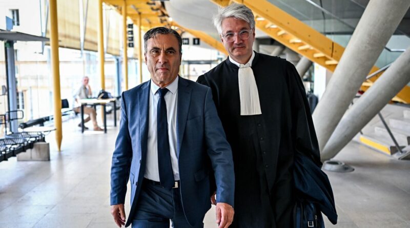 Le maire d’Arcachon ne se laisse pas faire après une altercation filmée.