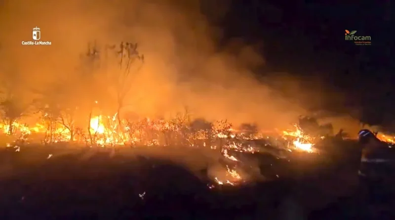 Le monstre de feu hors de contrôle dévore le centre de l’Espagne, 1200 évacuations.