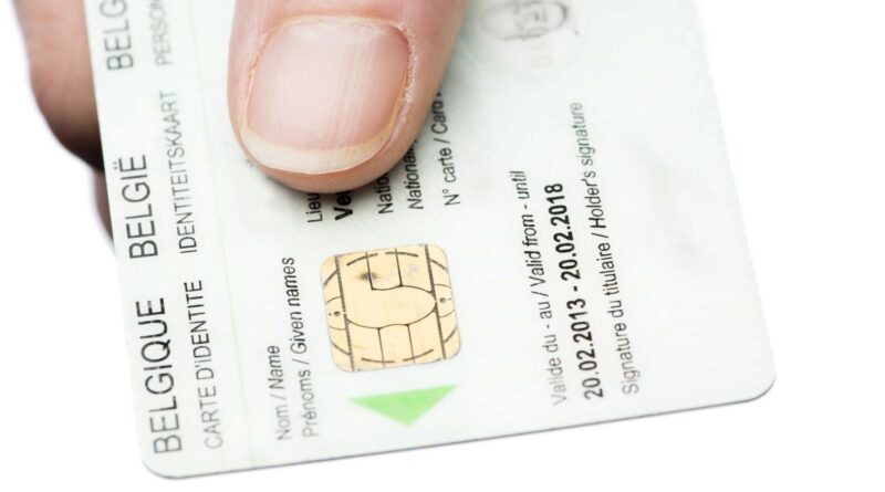 Le nombre de demandes de nationalité belge divisé par deux, prix multiplié par sept.