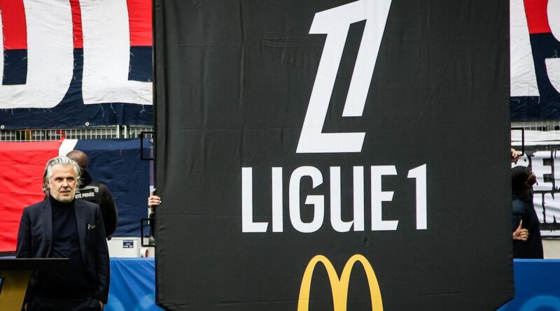 Le Parlement adopte la réforme du sport professionnel contre les dérives footballistiques et les droits TV.
