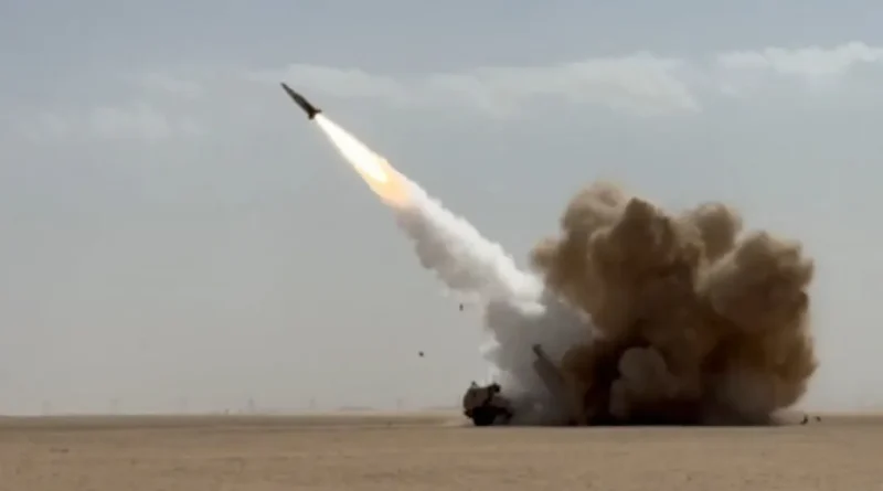 Les Etats-Unis bombardent l’Iran après la mort de deux soldats.