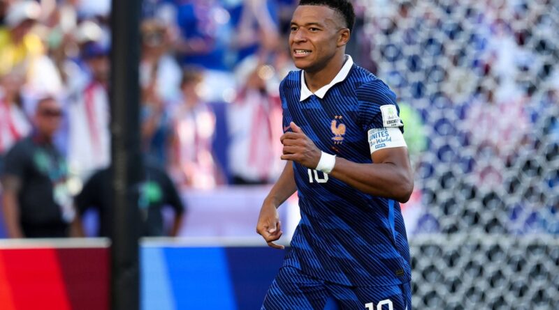 Mbappé et les Bleus affrontent la Roja de Yamal à 19 heures.