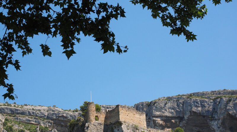 Meknès : arrestation d'un homme de 25 ans pour falsification de documents officiels