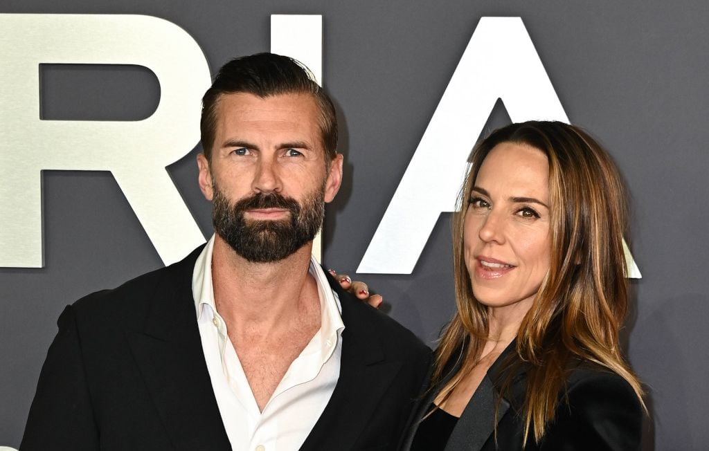 Mel C se marie dans une robe de Victoria Beckham.