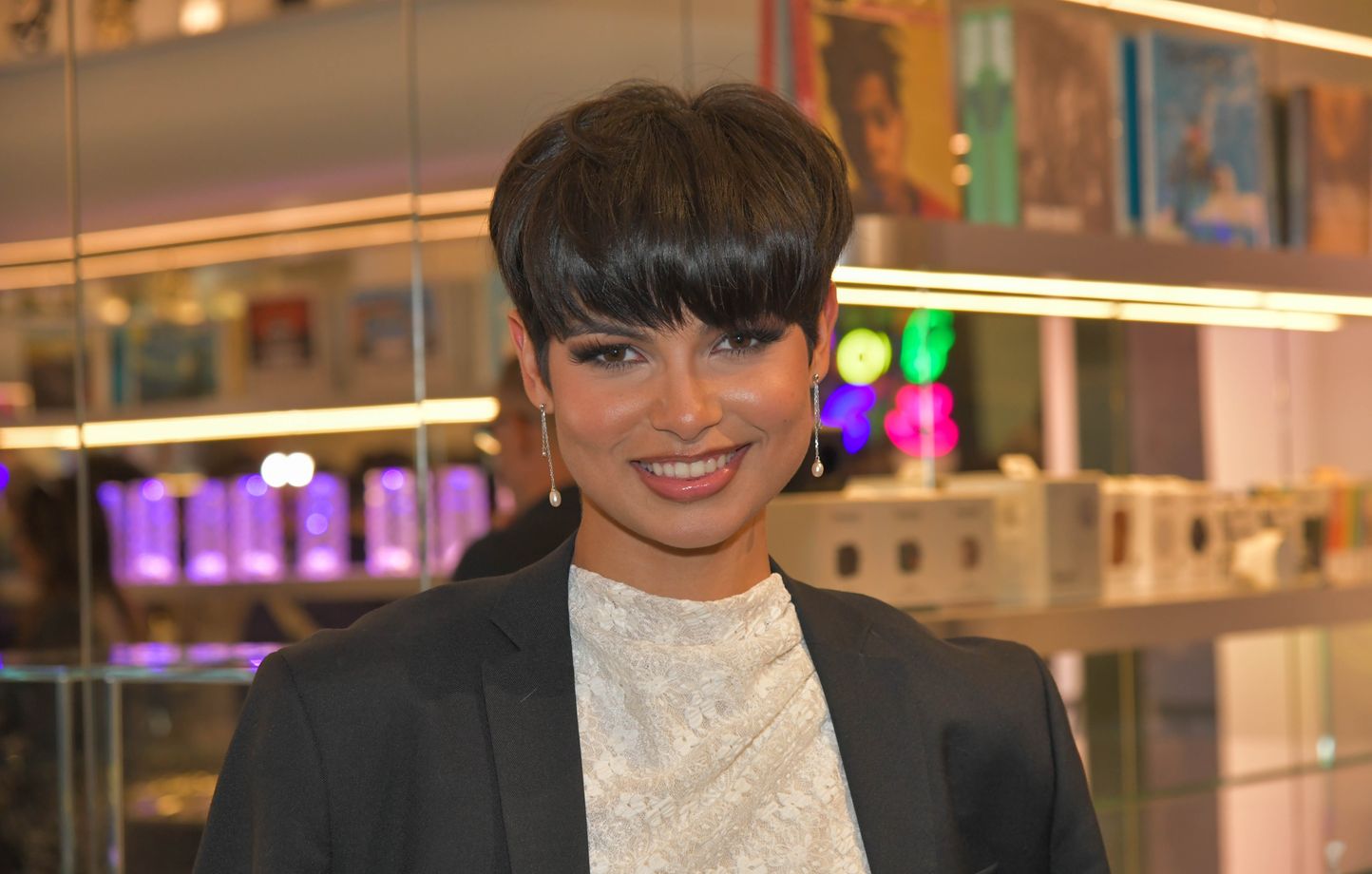 Miss France 2024, Ève Gilles, remporte un prix à Miss Supranational en Pologne