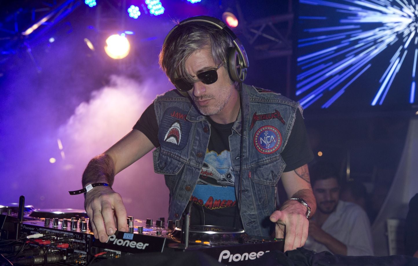 Mort de Kavinsky : Comment le DJ a réinventé la French Touch ?