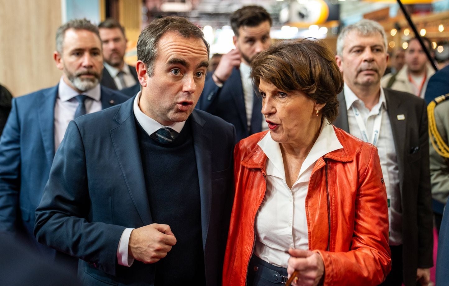 Néonicotinoïdes : l’exécutif a-t-il cédé aux pressions de la FNSEA ?