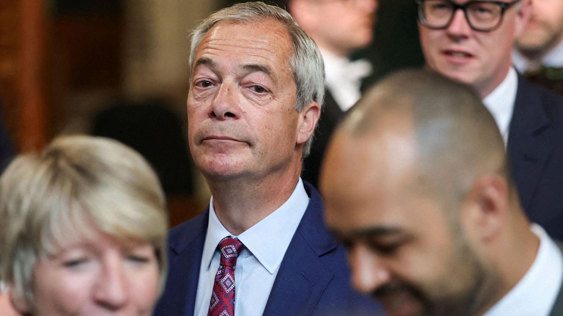 Nigel Farage sous le feu des accusations pour non-déclaration d'avantages