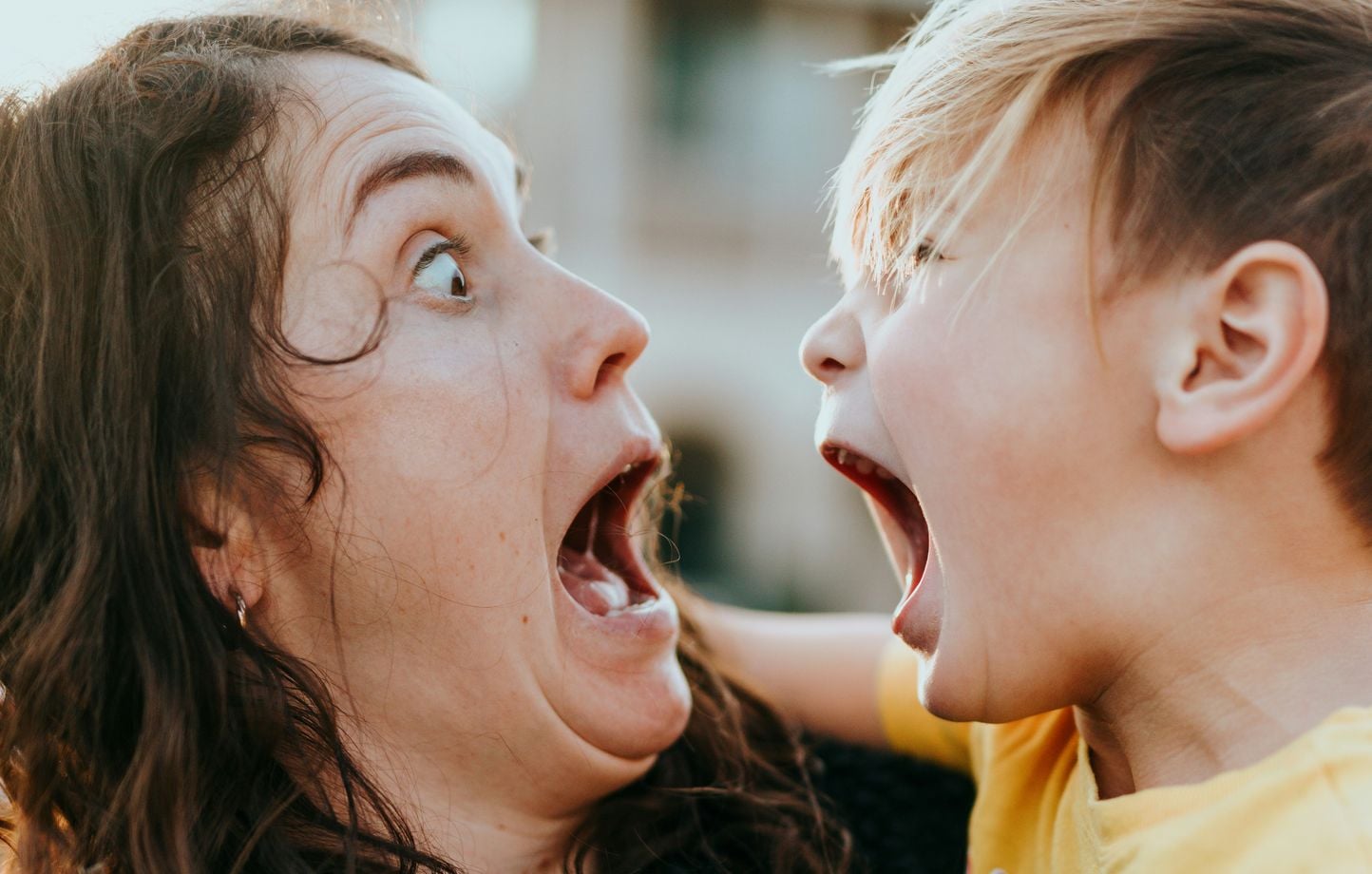 « On a le droit d’en avoir marre de nos enfants » : des parents réclament des vacances sans enfants.