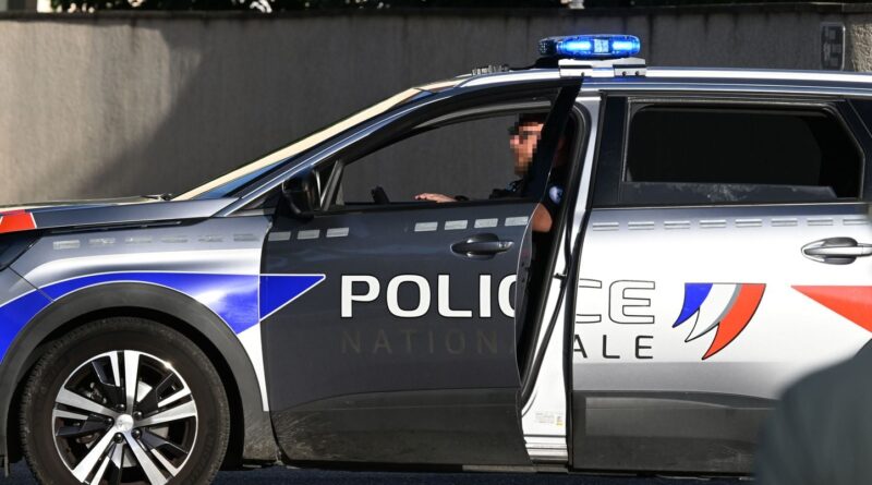 Paris : Une femme armée d’un couteau ne survit pas à des tirs policiers