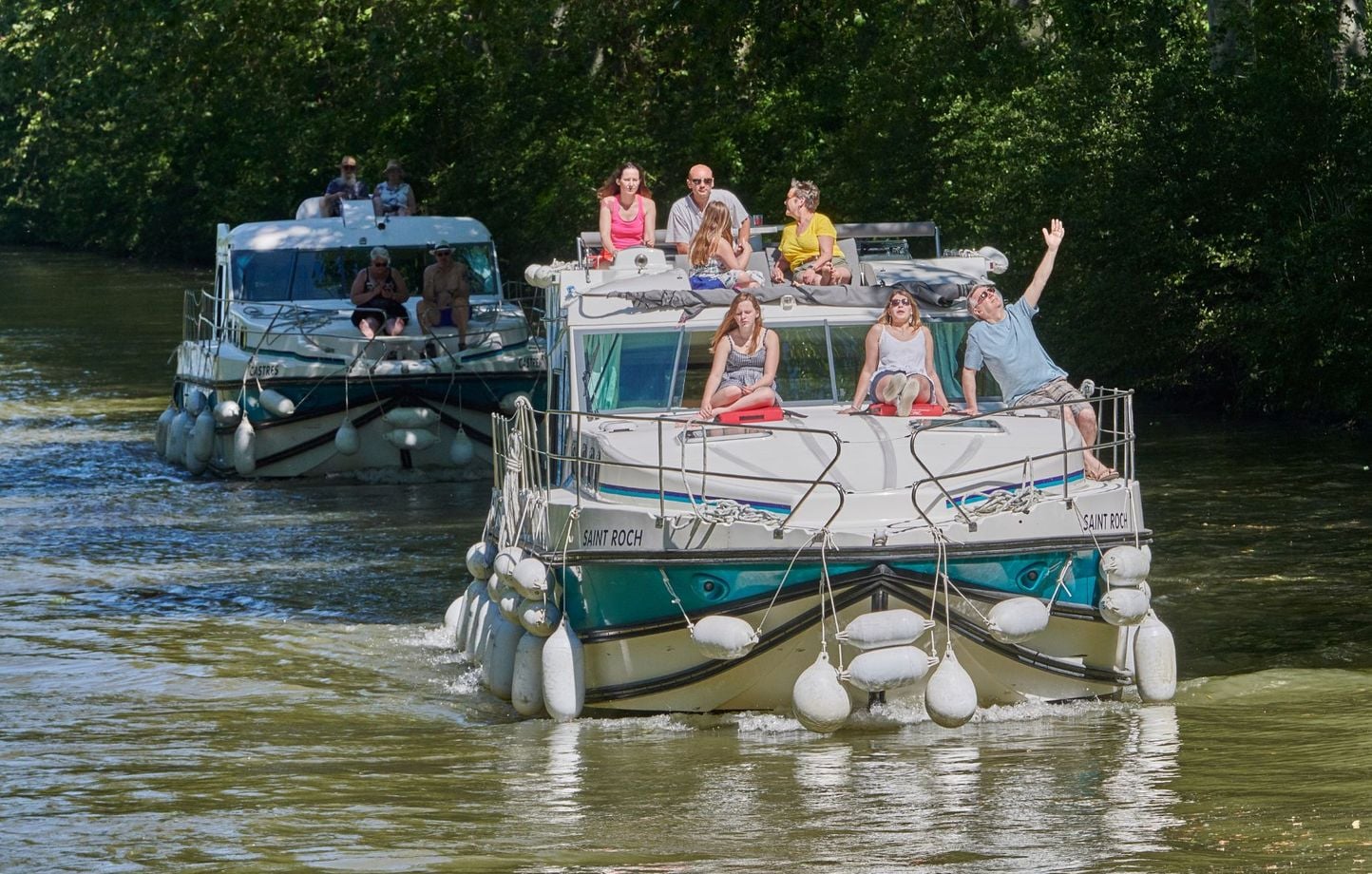 Pénichette et cruiser : le bateau fluvial, nouvelle « van Life » ?