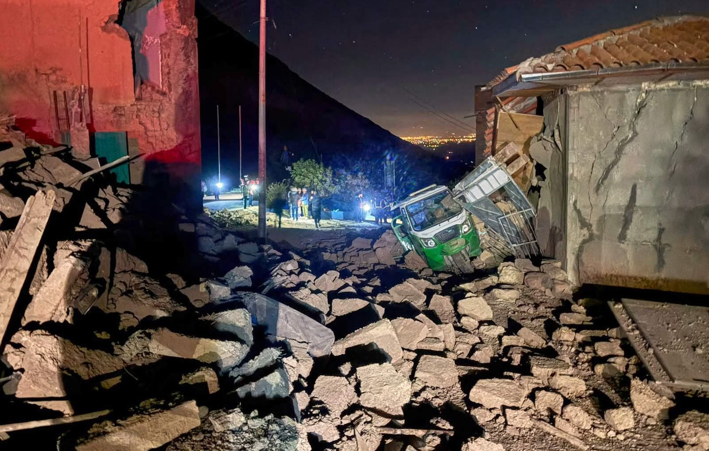 Pérou : Tremblement de terre de magnitude 5,1 fait cinq morts.
