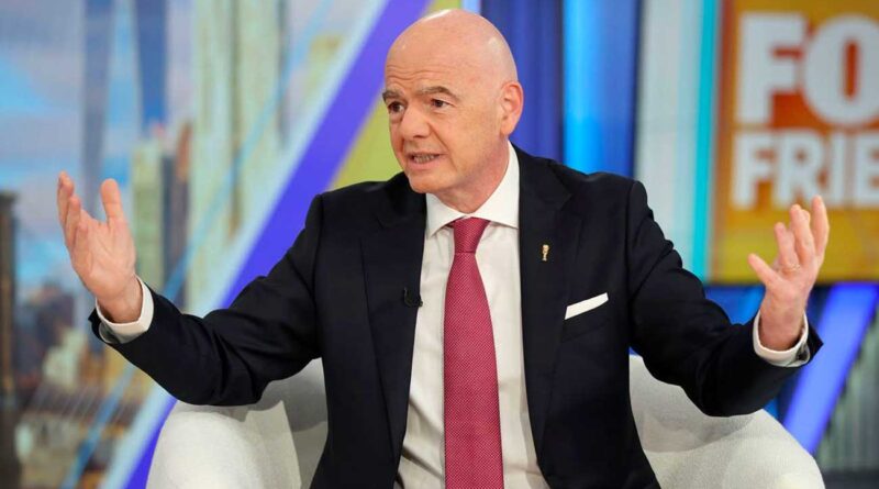 Politique et argent menacent le football en marge de la dernière coupe du monde