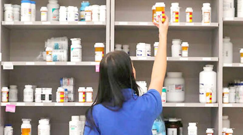 Près de 300 médicaments révisés : les pharmaciens demandent plus de transparence.