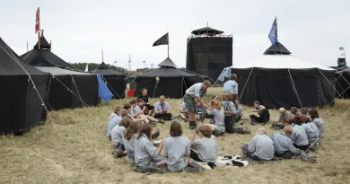 Près de 52.000 scouts partent pour les camps d'été en Belgique ce week-end.