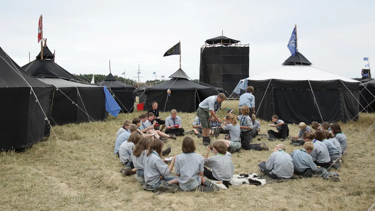 Près de 52.000 scouts partent pour les camps d'été en Belgique ce week-end.