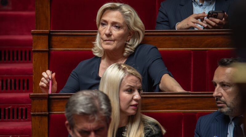 Présidentielle 2027 : Marine Le Pen estime « pas possible » de faire campagne avec un bracelet électronique