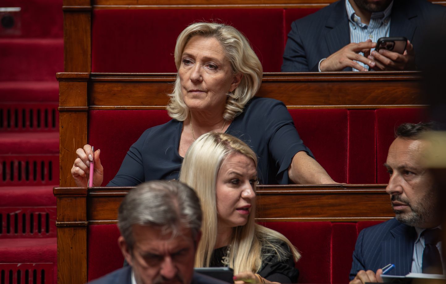 Présidentielle 2027 : Marine Le Pen estime « pas possible » de faire campagne avec un bracelet électronique
