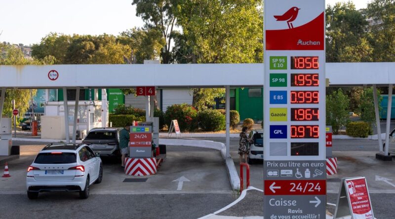 Prix des carburants : La majorité des automobilistes renoncent à des sorties familiales.