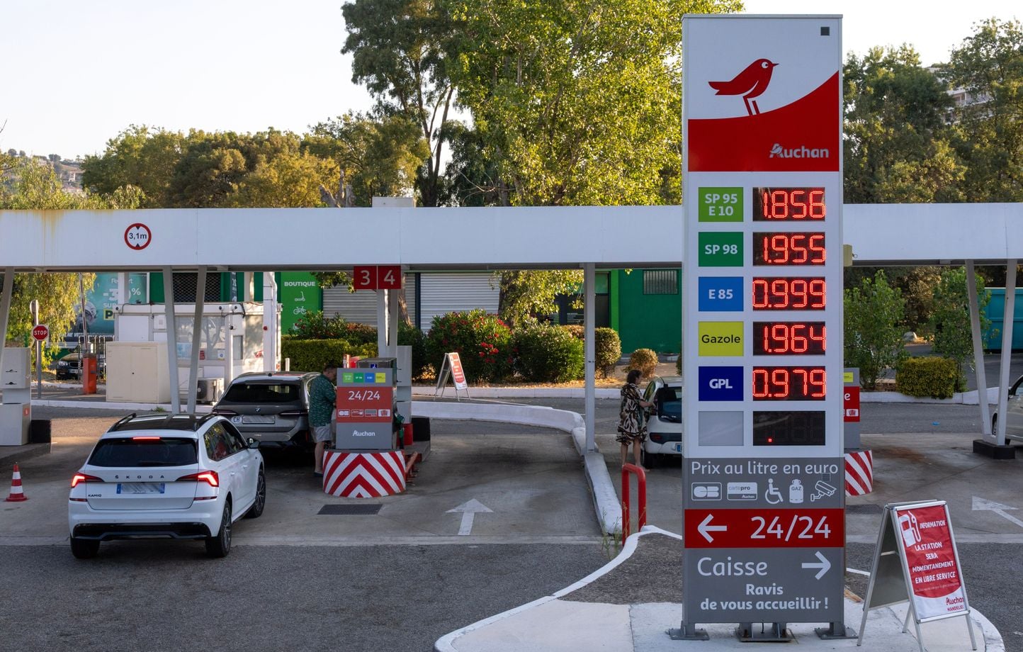 Prix des carburants : La majorité des automobilistes renoncent à des sorties familiales.