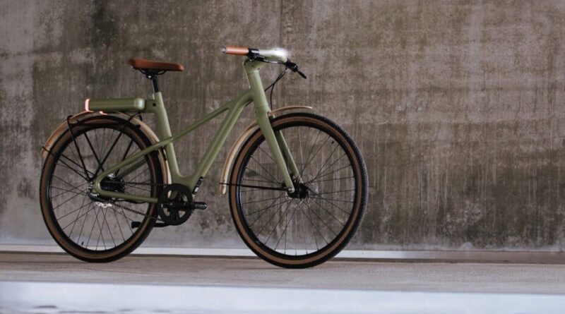 Rebirth (Solex, Cowboy, Angell) risque l'expulsion : Saint-Lô dénonce une usine « qui ne sort pas de vélos »