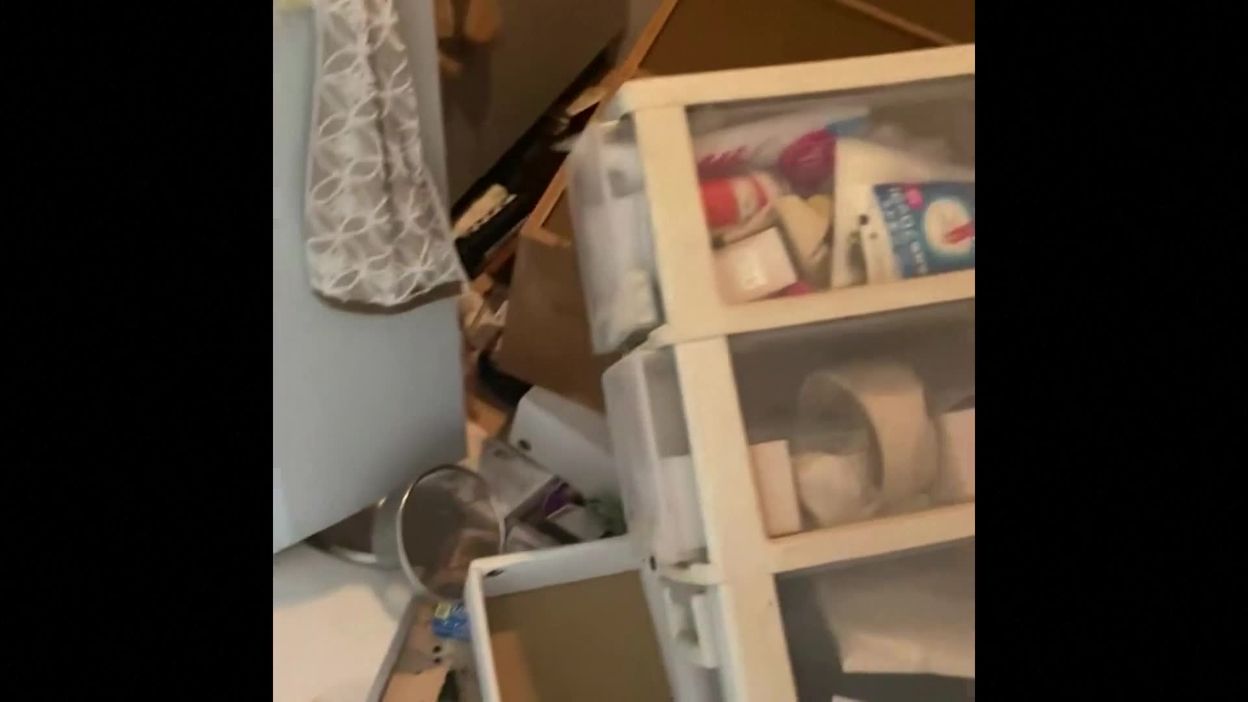 Séisme au Japon : un mort, de nombreuses personnes injoignables dans un centre commercial et une usine de papier
