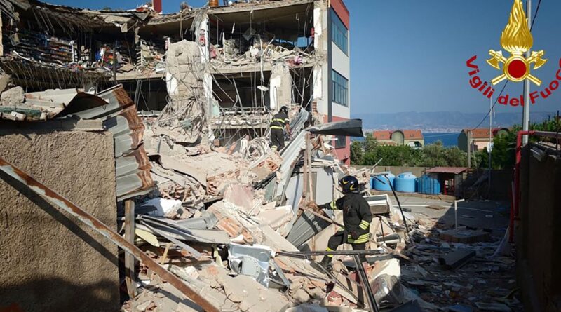 Sicile : Sept disparus suite à l'effondrement d'un immeuble en Italie