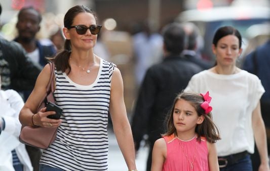 Suri Cruise présente une adaptation du « Songe d’une nuit d’été » au festival Fringe d’Édimbourg