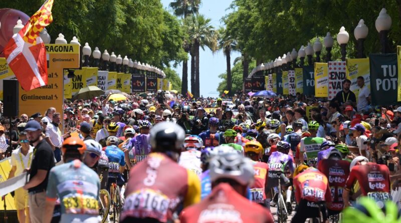 Tour de France 2026 : Incendie dans les Pyrénées-Orientales, étape de lundi menacée