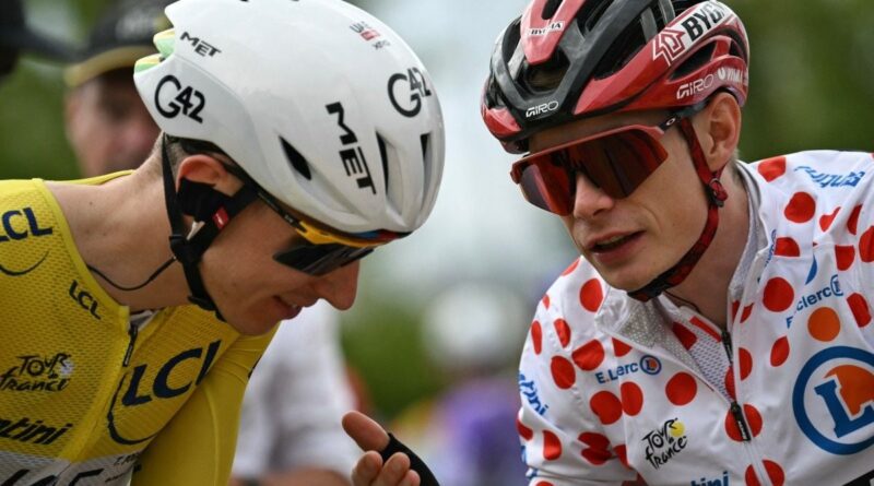 Tour de France 2026 : Pogaçar et Vingegaard contrôlés la nuit pour « soupçons graves » ?