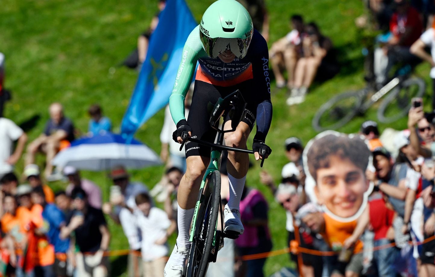 Tour de France : Jour de vérité pour Paul Seixas, suivez le chrono.