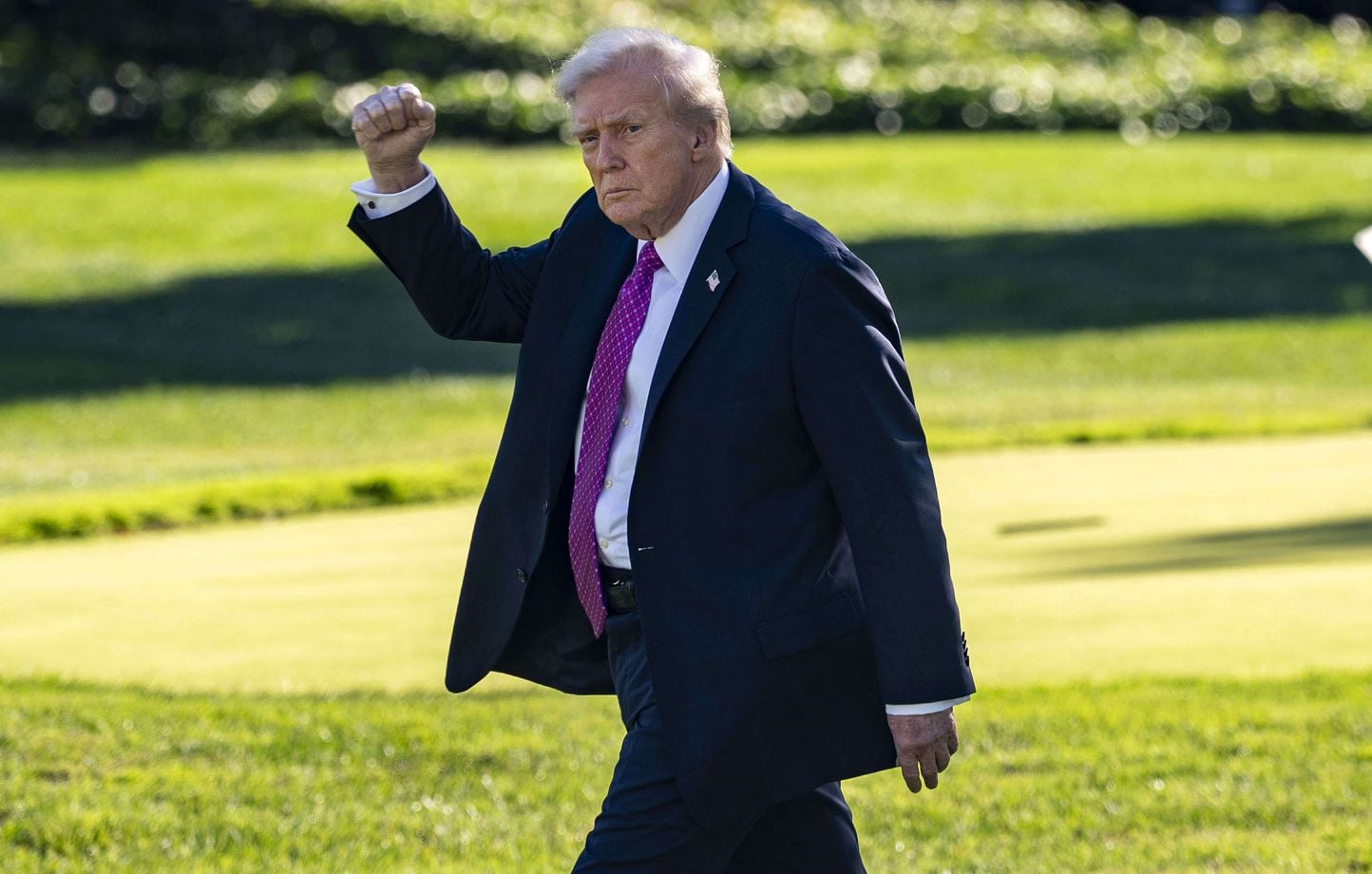 Trump intensifie la guerre économique avec l'UE et la Chine par des droits de douane.