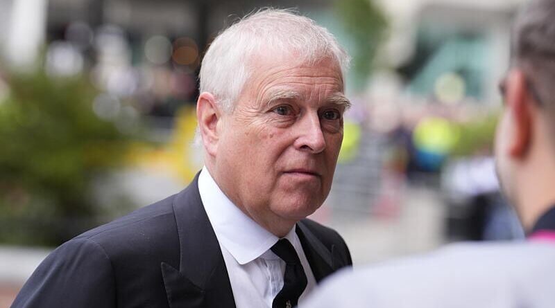 Un homme jugé en décembre pour avoir agressé Andrew Mountbatten-Windsor.