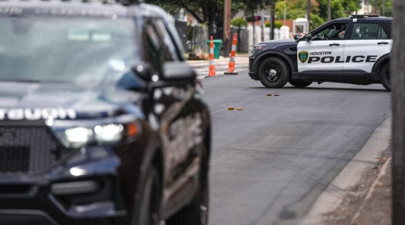 Un policier de l’ICE tue un automobiliste mexicain au Texas.