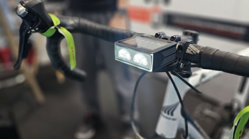 Velone : boîtier vélo avec compteur, GPS, alarme, 1 an d’autonomie