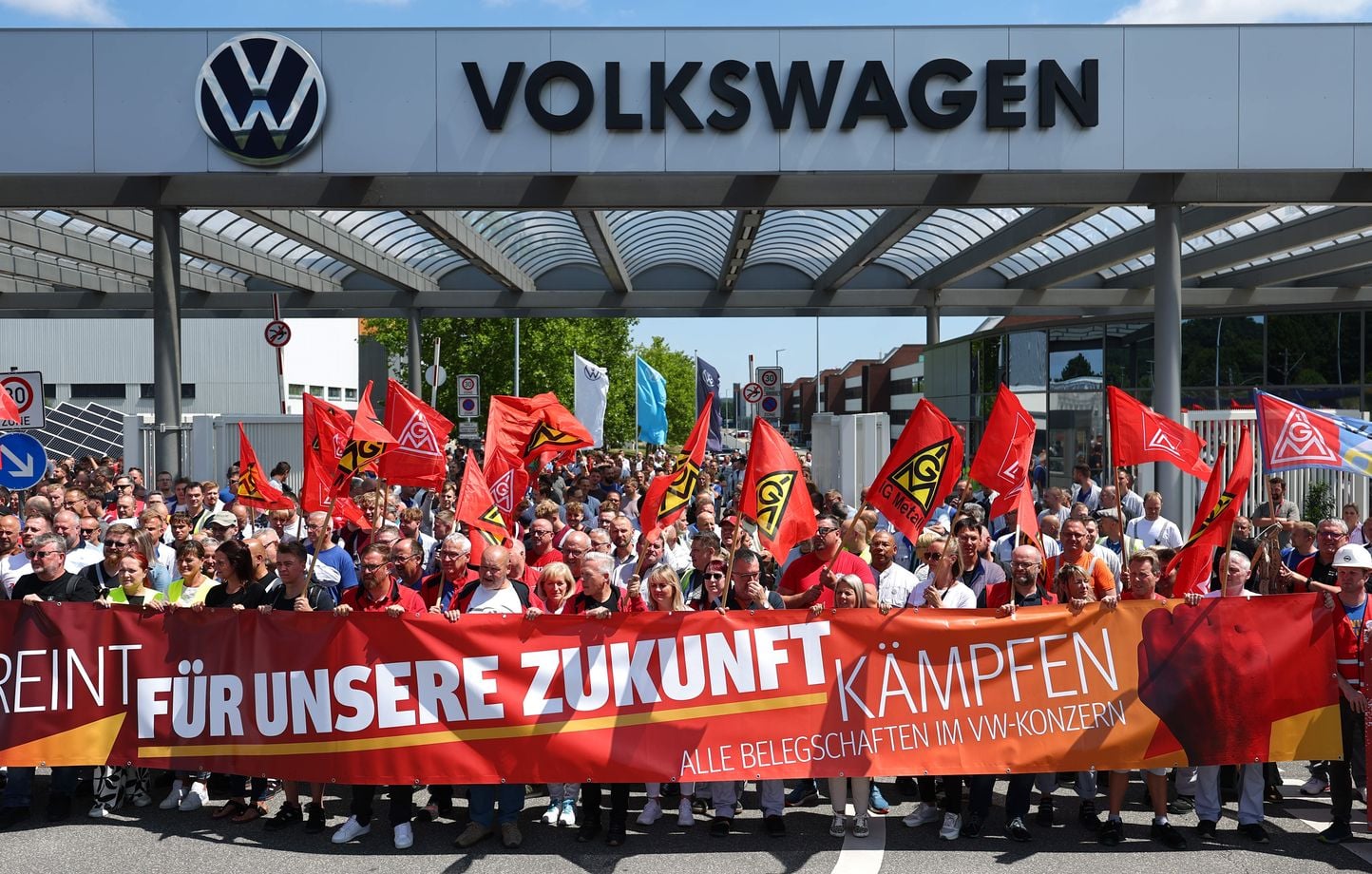 Volkswagen confirme la suppression de 50 000 emplois supplémentaires.