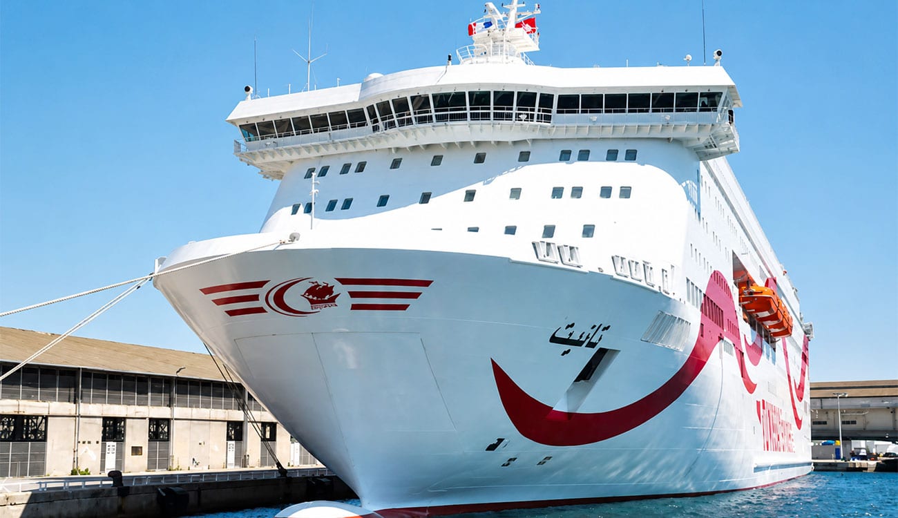 Voyage inaugural du Tanit : satisfaction de la communauté, prix incertains des billets