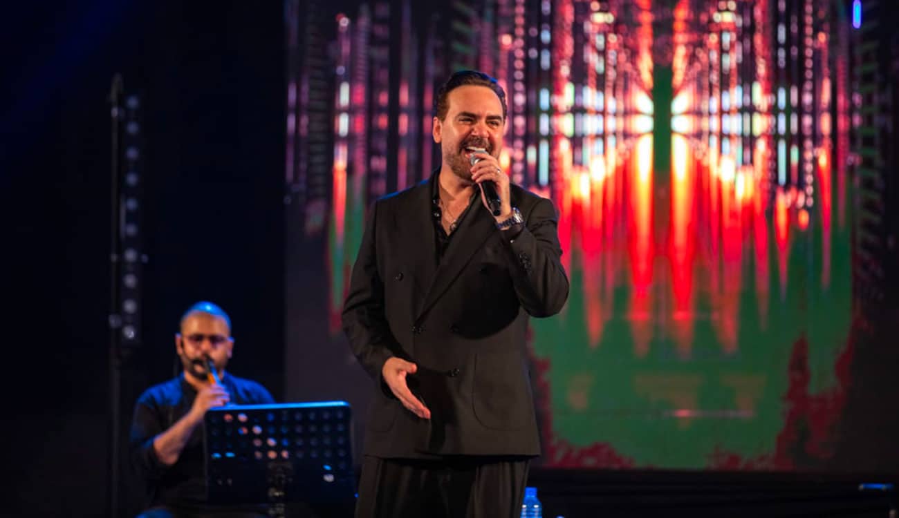 Wael Jassar enchante son public à la 44e édition du Festival international de Boukornine