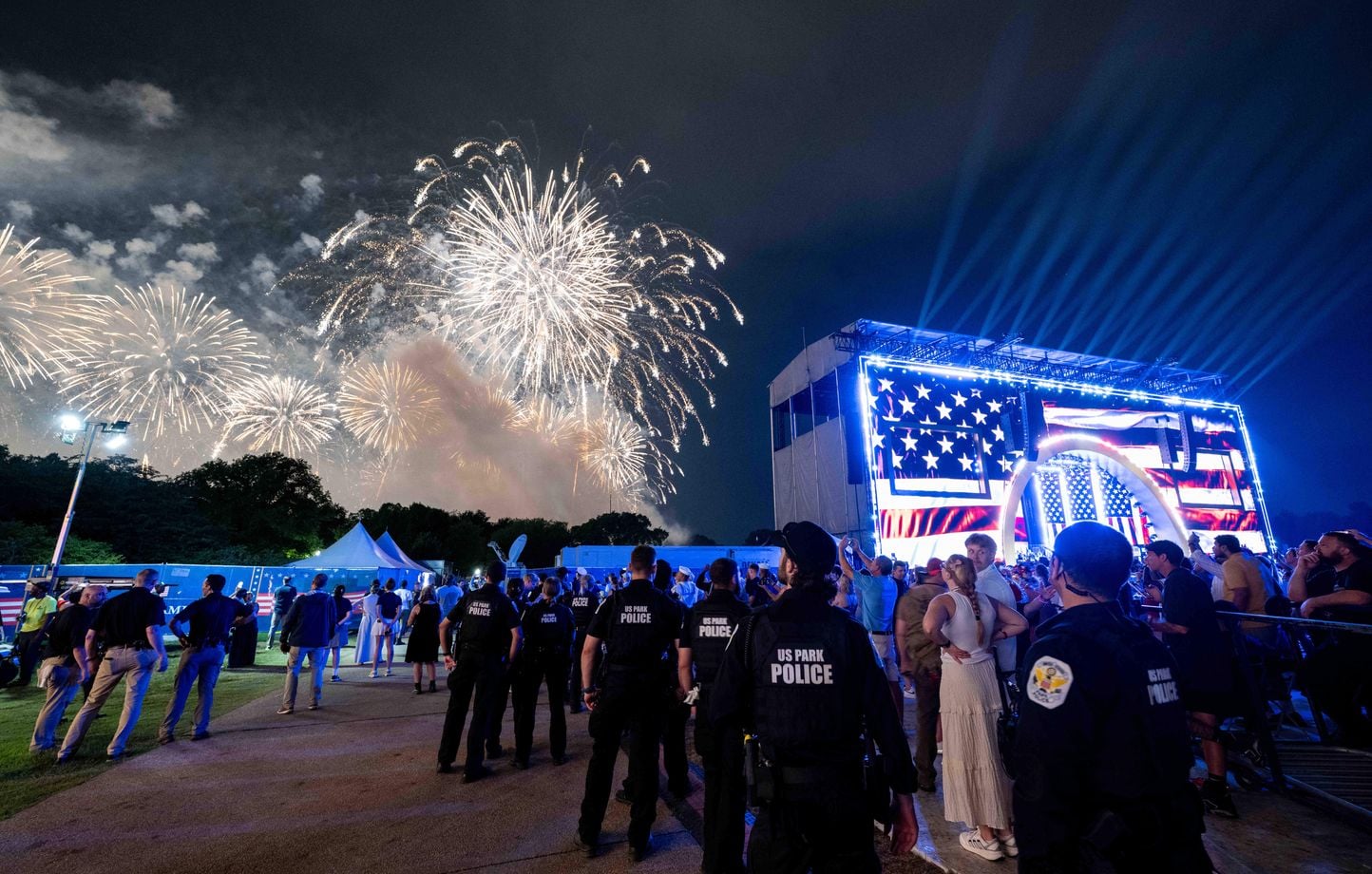 Washington ne respire pas après le feu d'artifice du 4 juillet.